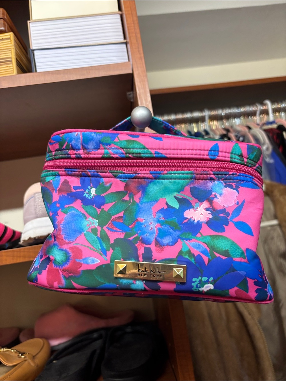 NWOT Nicole Miller Pink Floral Cosmetic Bag
